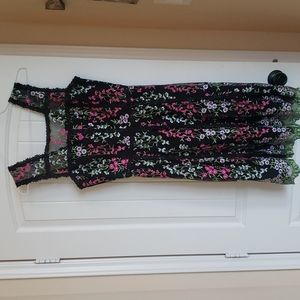 Versatile dress from work to cocktail attire!